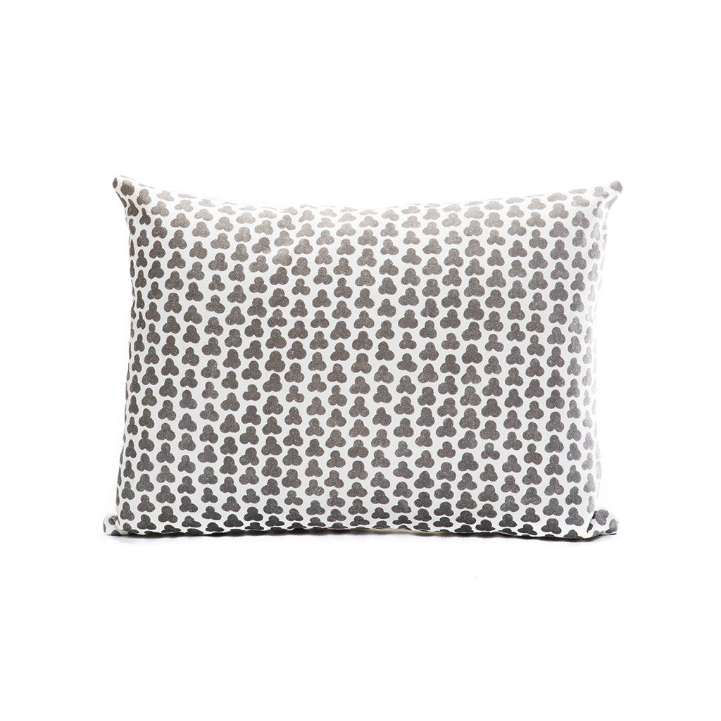 Three Leaf Clover in Gray Pillows 12x16